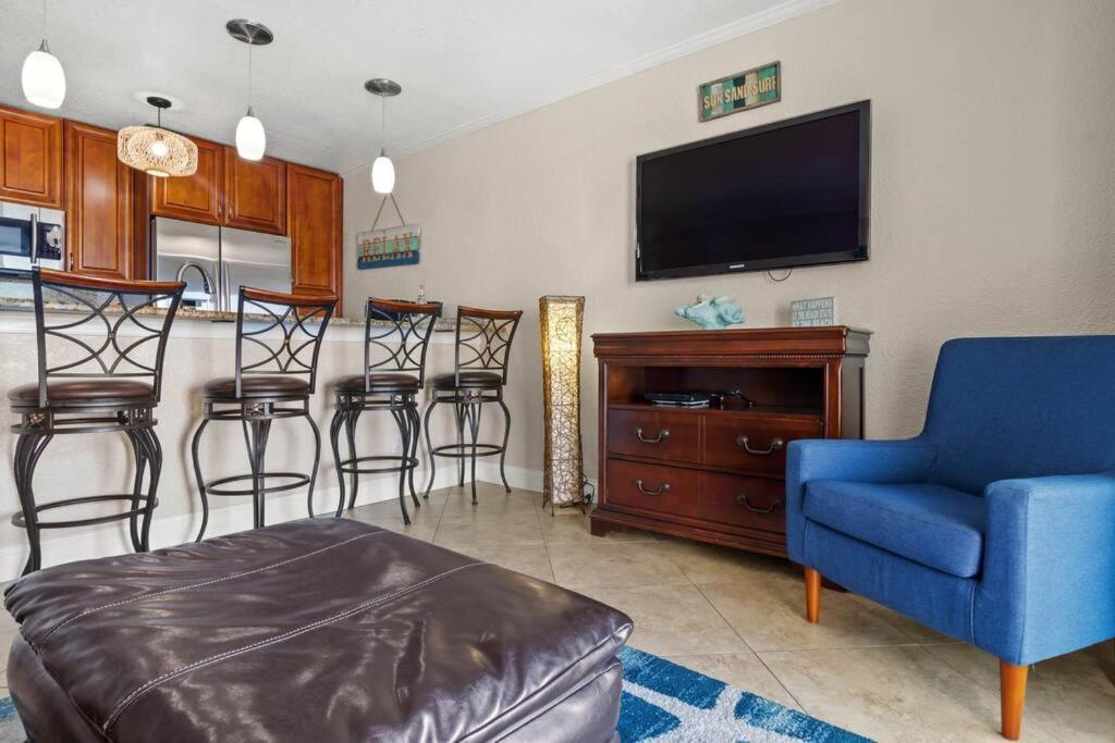 Appartamento 409-waterfront View, Wifi, Pool, Close To Bucs Stadium *