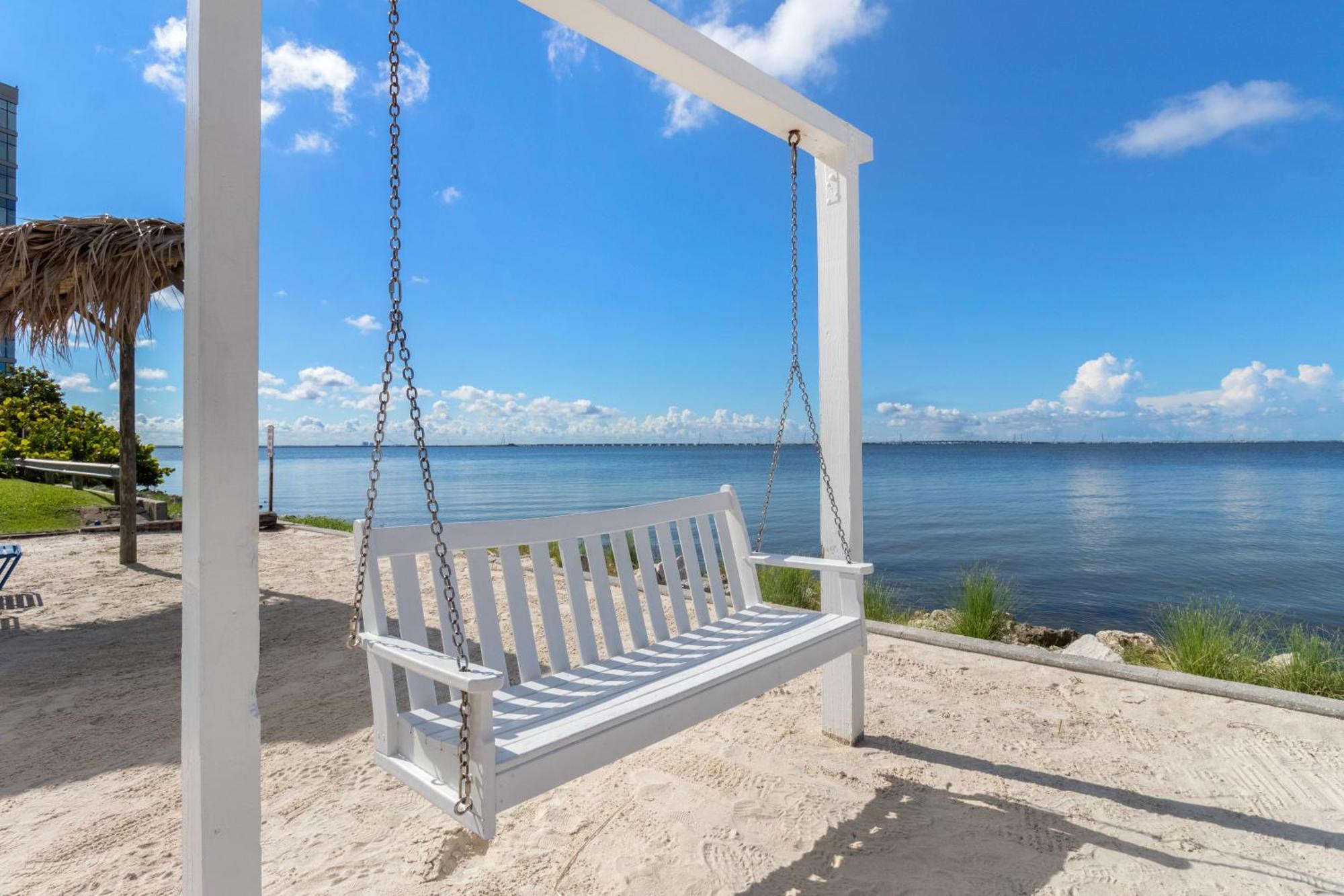 409-waterfront View, Wifi, Pool, Close To Bucs Stadium Appartamento *